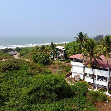 Shanu'S Seaside Inn - A Guesthouse, 100 Metres To Candolim Beach מראה חיצוני תמונה